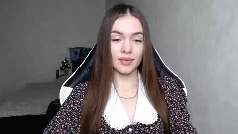 Snapshot of scratc_h chatting on January 6, 7:45 pm scratc_h online show from January 6, 7:45 pm