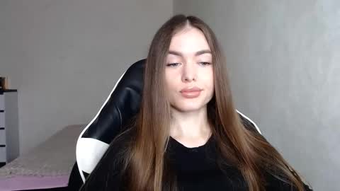 Snapshot of scratc_h chatting on October 16, 9:43 am scratc_h online show from October 16, 9:43 am