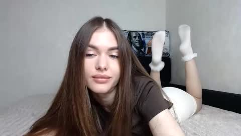 Snapshot of scratc_h chatting on November 27, 11:01 am scratc_h online show from November 27, 11:01 am