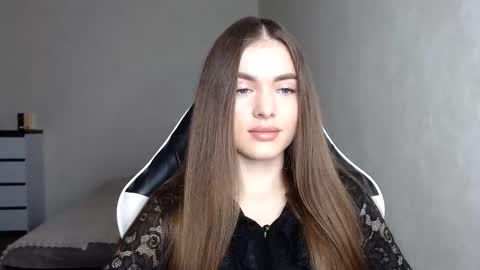 Snapshot of scratc_h chatting on December 3, 12:03 pm scratc_h online show from December 3, 12:03 pm