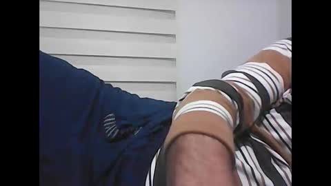 Evren online show from February 20, 6:52 pm