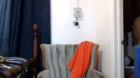 Snapshot of sdawg2xx chatting on April 7, 1:06 am sdawg2xx online show from April 7, 1:06 am
