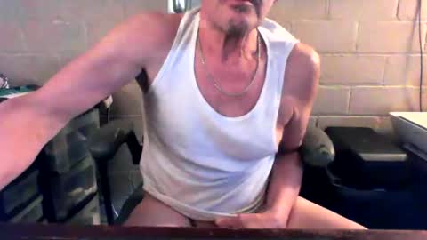 eating pussy  sucking dick online show from March 1, 5:48 pm