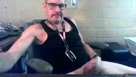 eating pussy  sucking dick online show from August 4, 5:21 am
