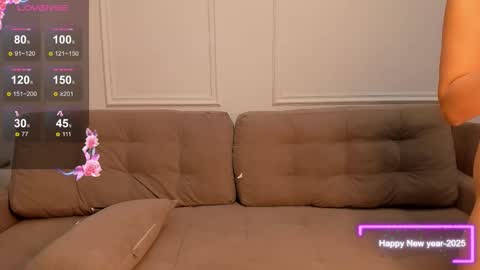 Se youn online show from December 14, 2:17 am