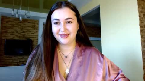 Elizabeth  online show from September 23, 2:31 pm