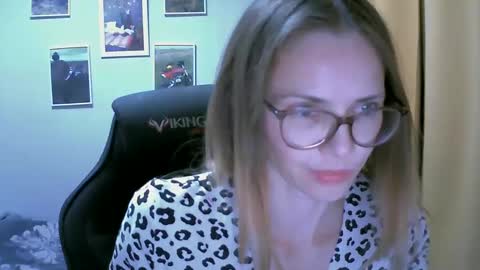 SEA Dream online show from October 3, 4:37 pm