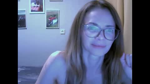 SEA Dream online show from December 2, 3:23 am