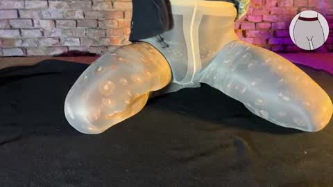 seamlessly online show from November 14, 4:38 pm