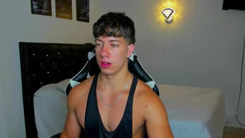 Sean online show from October 26, 10:43 am