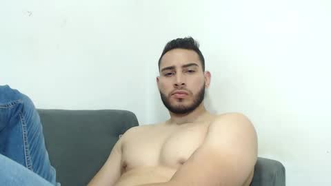 seank_noszka online show from March 10, 6:34 pm