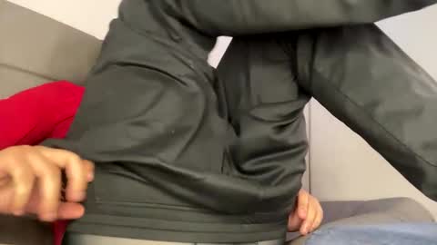 Snapshot of seanpablosanz chatting on September 21, 7:59 pm Sean pablo Sanz online show from September 21, 7:59 pm