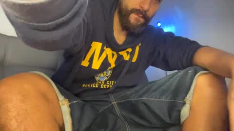 Snapshot of seanpablosanz chatting on October 27, 2:21 pm Sean pablo Sanz online show from October 27, 2:21 pm