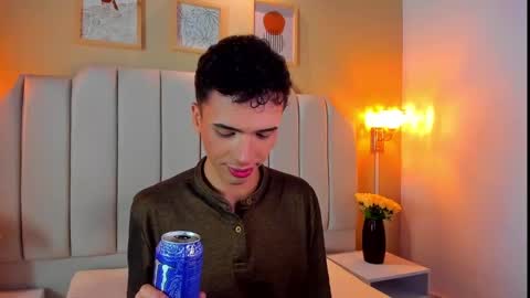 Sean online show from September 11, 3:06 am