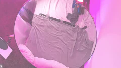 SeanXavier Chats online show from March 5, 8:21 am