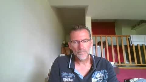 seb846894 online show from April 28, 2:11 pm