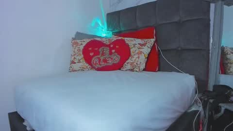 ely online show from September 11, 12:55 am