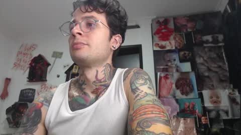 Snapshot of sebasbigdick_ chatting on September 29, 5:56 am spityio instagram online show from September 29, 5:56 am
