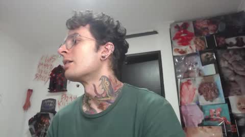 Snapshot of sebasbigdick_ chatting on October 14, 7:20 am spityio instagram online show from October 14, 7:20 am