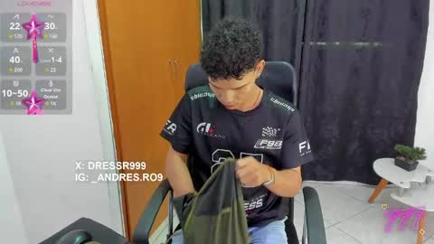 Snapshot of sebascuterouss chatting on June 7, 1:48 pm sebas 3 online show from June 7, 1:48 pm