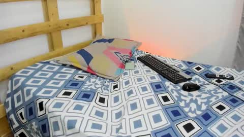 sebastian 0422 online show from December 5, 3:48 am