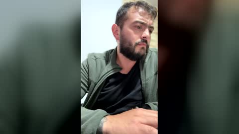 Snapshot of sebastian_ferreira chatting on January 5, 11:08 pm sebastian_ferreira online show from January 5, 11:08 pm