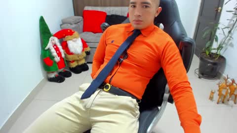 juan  sebastian online show from January 7, 12:20 pm
