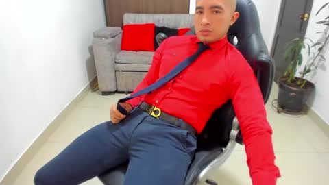 juan  sebastian online show from January 30, 6:10 pm