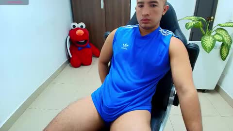 Snapshot of sebastian_oconnor77 chatting on September 29, 12:43 pm juan sebastian online show from September 29, 12:43 pm
