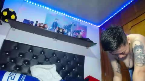 Myystiic online show from April 27, 1:58 am