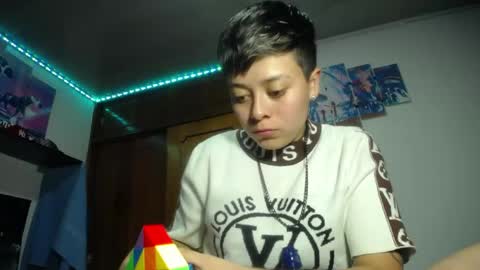 Myystiic online show from May 13, 1:58 am