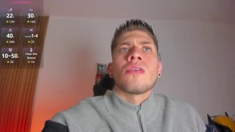 sebastian INDEPENDENT MODEL online show from July 2, 7:53 pm