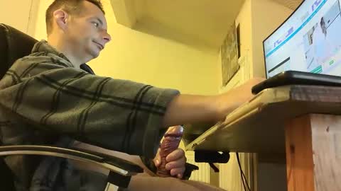 sebastianspalding450 online show from October 13, 8:58 am