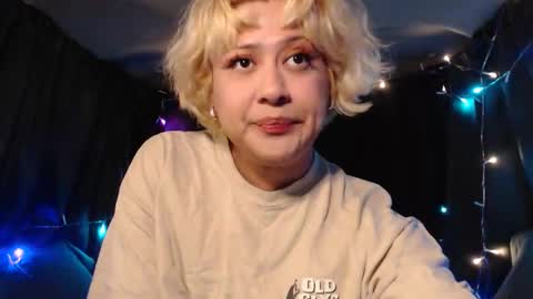 Snapshot of sebastiansupreme chatting on October 27, 5:44 am Sebastian online show from October 27, 5:44 am