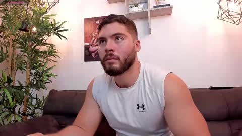 Instagram jeanpaulfit  online show from November 12, 12:00 am