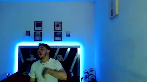 Sebas online show from June 22, 3:25 am