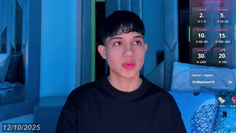 Sebastian online show from October 12, 7:57 pm