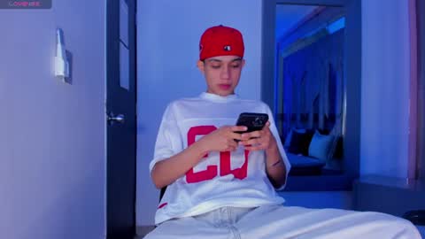 Sebastian online show from July 9, 8:13 pm