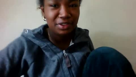 Snapshot of secil3274 chatting on July 28, 12:48 pm secil3274 online show from July 28, 12:48 pm