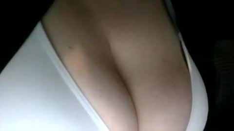 Snapshot of secret18slaveanon chatting on April 30, 5:47 am Sunny online show from April 30, 5:47 am