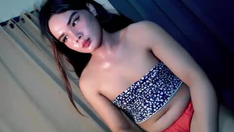 kwen online show from October 15, 2:50 pm