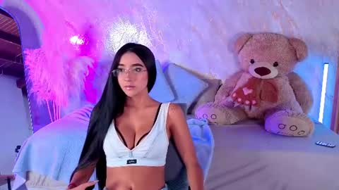 ASHLEY online show from July 22, 3:37 pm