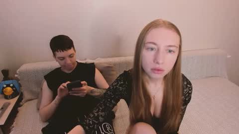 Amanda and  pair in a real life we love each other but can play with you online show from February 6, 5:34 am