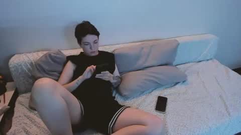 Snapshot of secret_dreams_ chatting on July 7, 5:39 pm Amanda and pair in a real life we love each other but can play with you online show from July 7, 5:39 pm