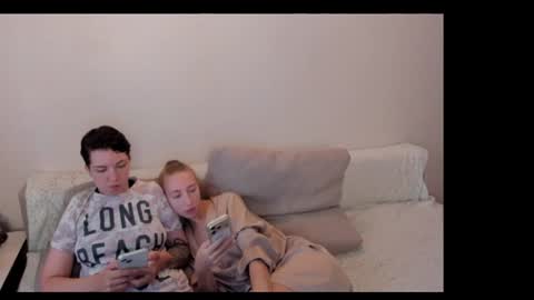 Snapshot of secret_dreams_ chatting on July 31, 7:41 am Amanda and pair in a real life we love each other but can play with you online show from July 31, 7:41 am