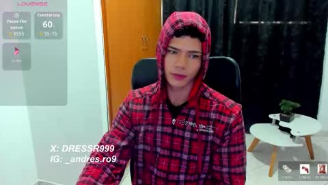 JUSTIN online show from February 6, 1:14 pm