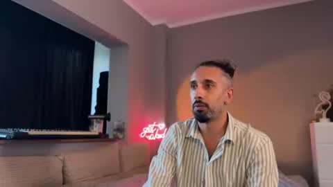 Secret Lovers online show from June 16, 5:48 pm