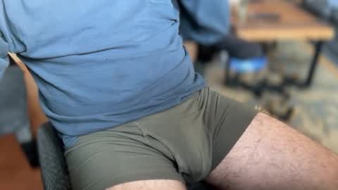 secret_neighbor_ online show from November 3, 11:37 pm