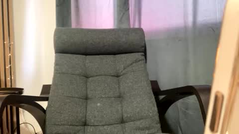 Anni online show from November 11, 12:16 pm