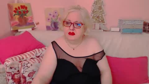 Snapshot of secretloverbbw chatting on September 12, 7:03 pm Alice online show from September 12, 7:03 pm